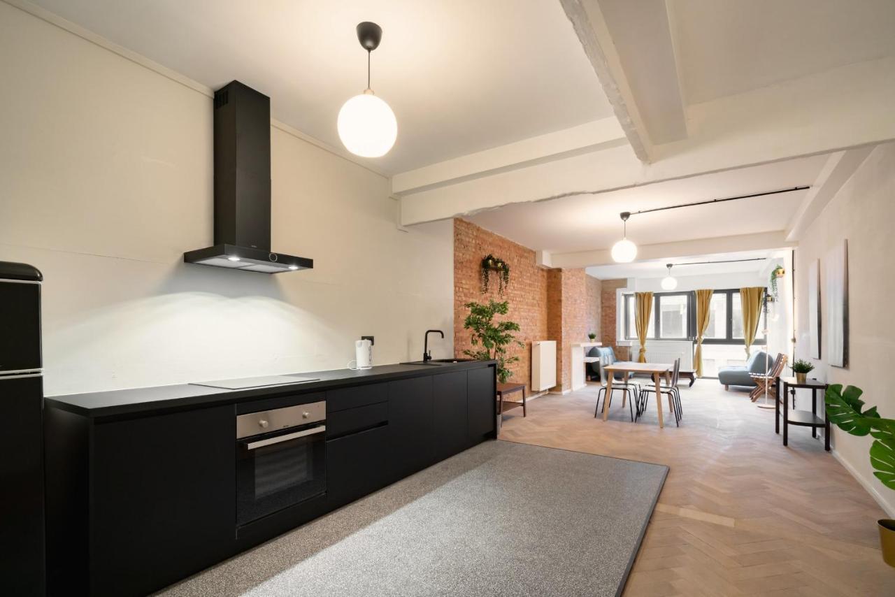 Antwerp City Center Two-Bedroom Apartments 외부 사진